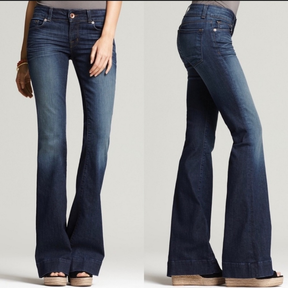 J BRAND LOVE STORY HERITAGE FLARE LEG JEAN SIZE 28